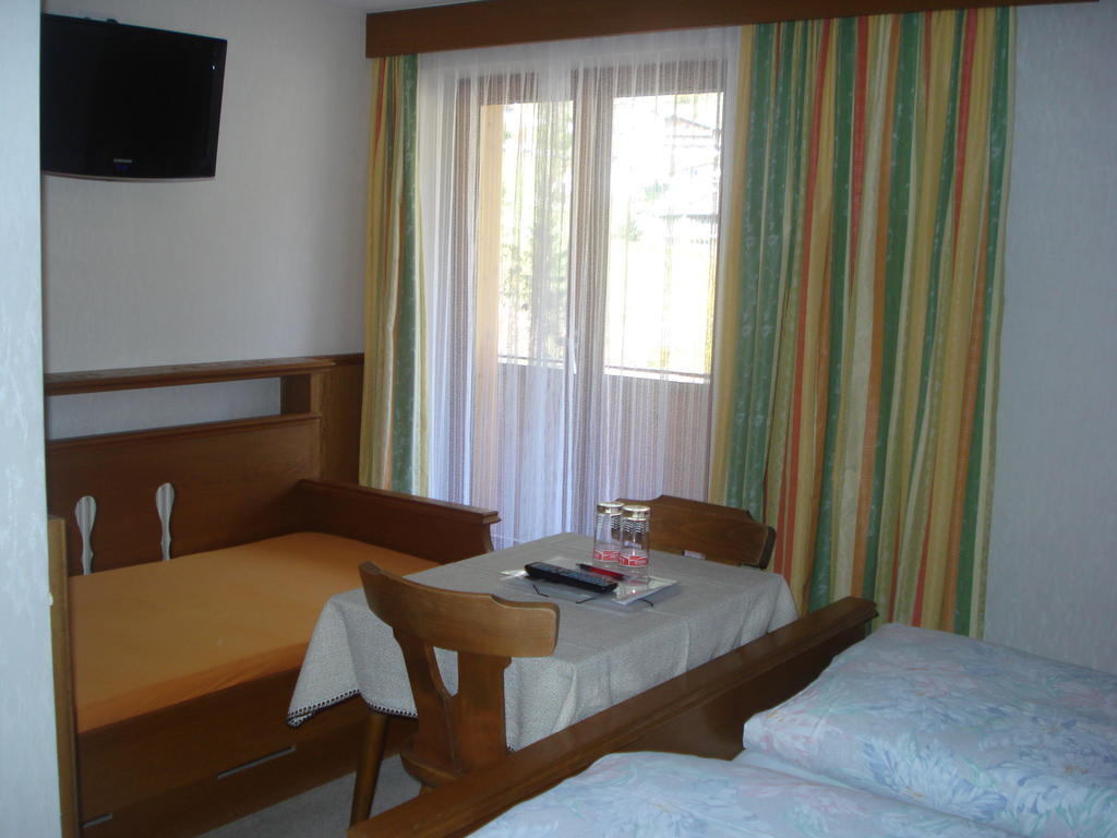 Gaestehaus Troppmair ฟิงเคนแบร์ก ภายนอก รูปภาพ
